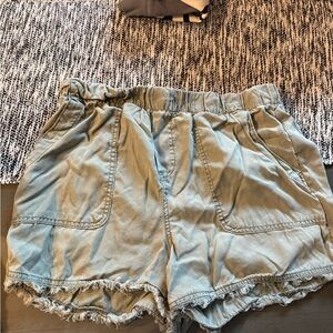 Time and Tru Light Green Women's Shorts